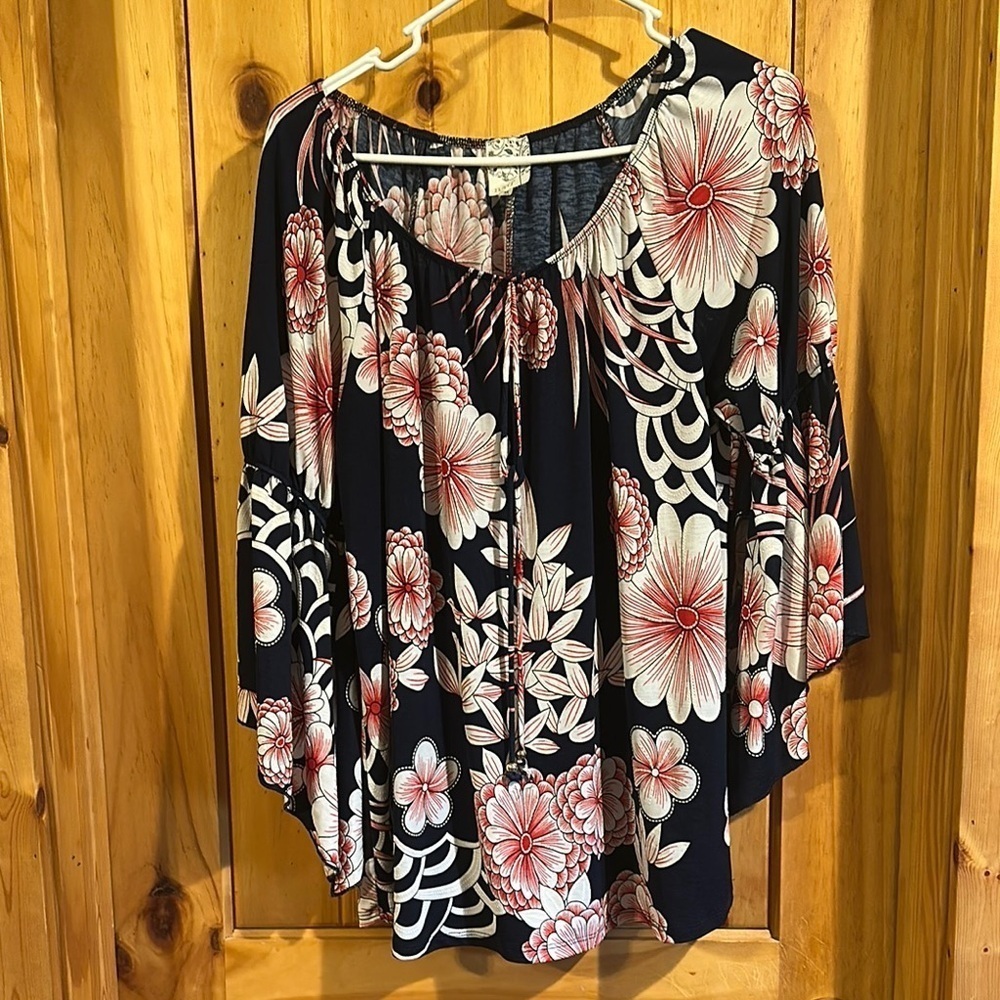 Naïf Multi Color floral Blouse
